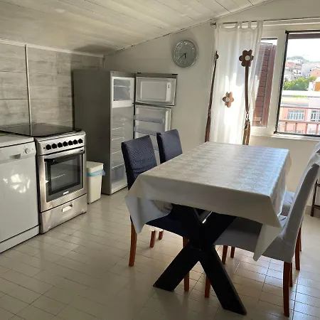 Apartman Lada Appartement Makarska