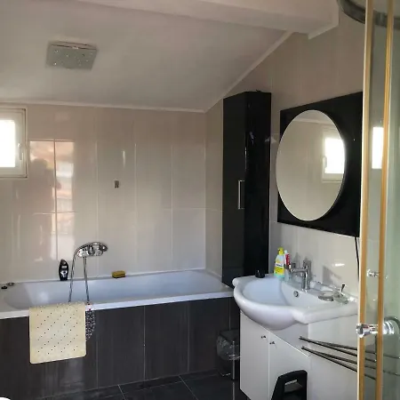 Apartman Lada Appartement Makarska